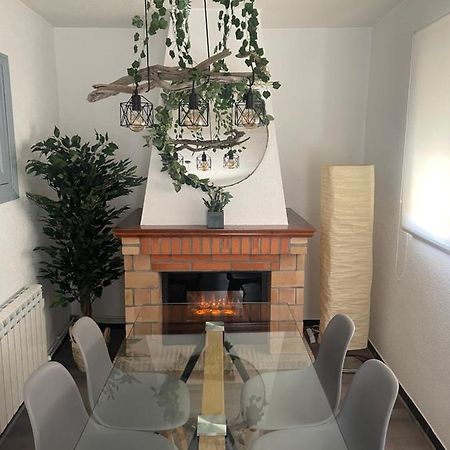 Apartamento La Cuca 坎德莱达 外观 照片
